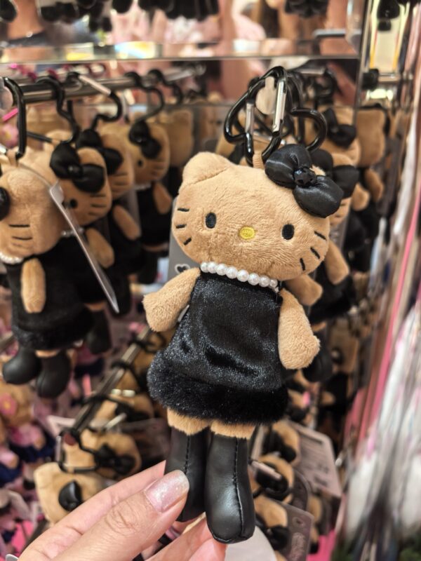 [日本預訂 超難買] 長腿 Hello Kitty 掛飾 - Image 2