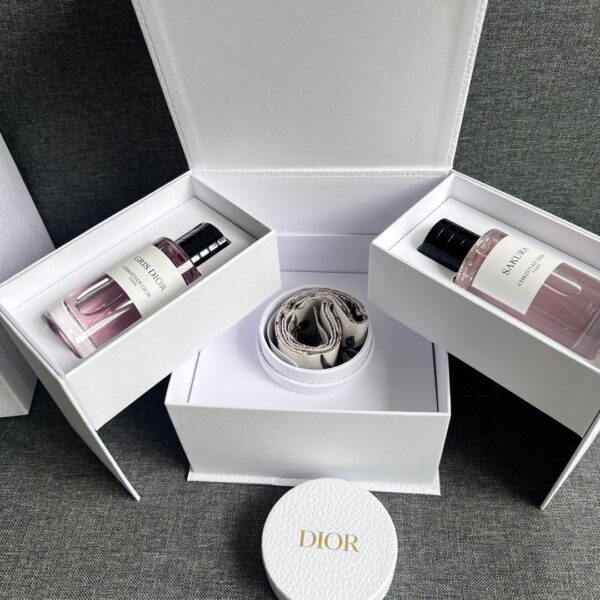 [預訂限量] Dior La Collection Privée 香薰連絲巾套裝 - Image 4