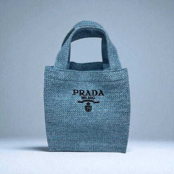 Prada Beauty 編織寶藍色贈品袋 - Image 2