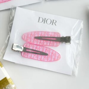 Dior Beauty 超夢幻粉紅髮夾 (連紙袋)