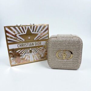 Dior 2025年聖誕首飾盒