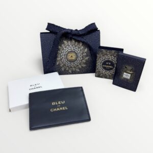 Chanel Beauty 聖誕卡包連香水套裝